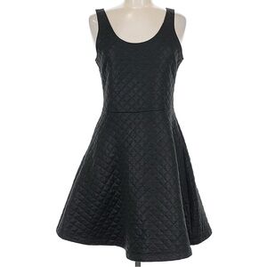 Like New Express quilted party dress M